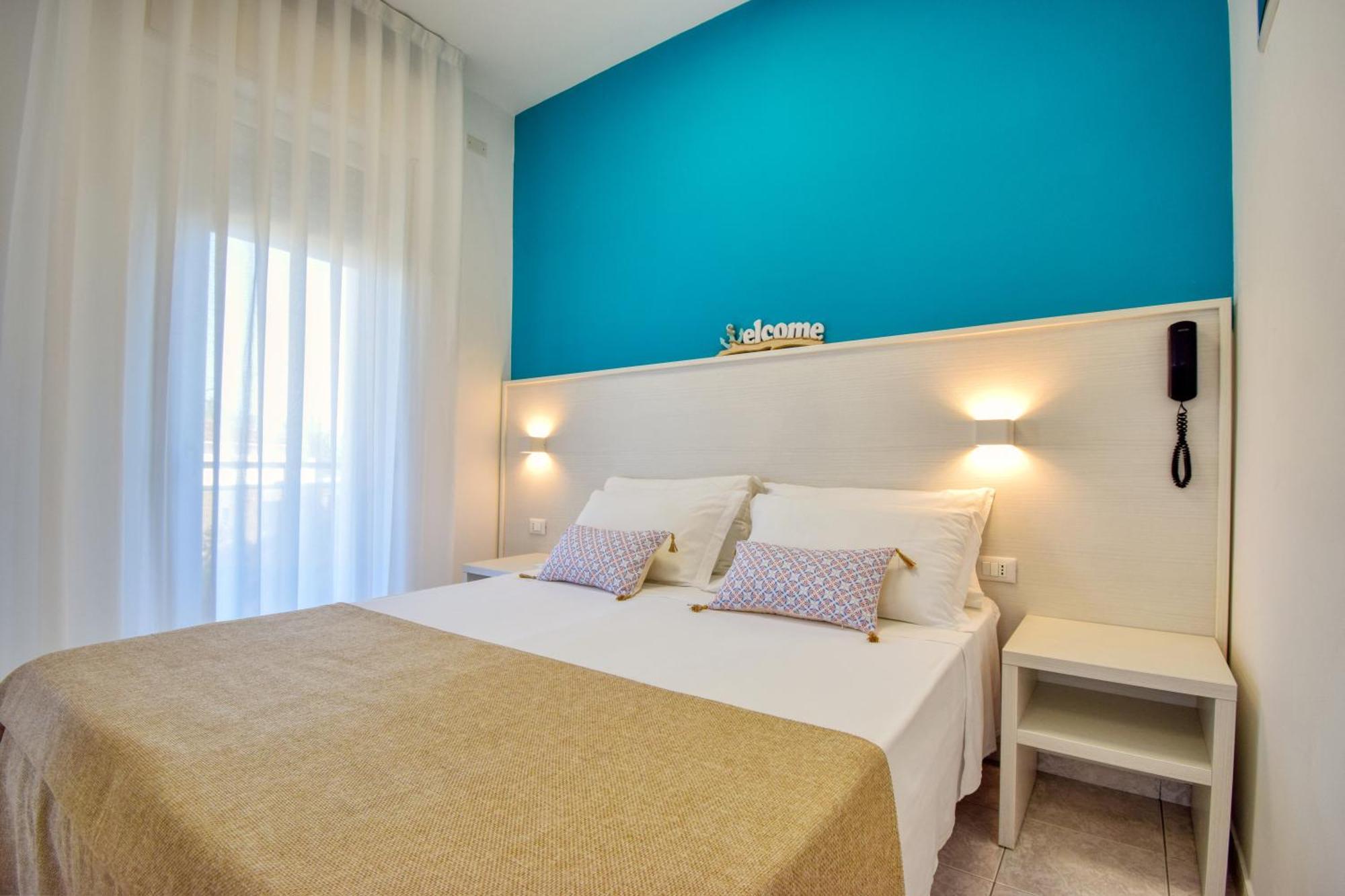 Ambra Hotel 3*